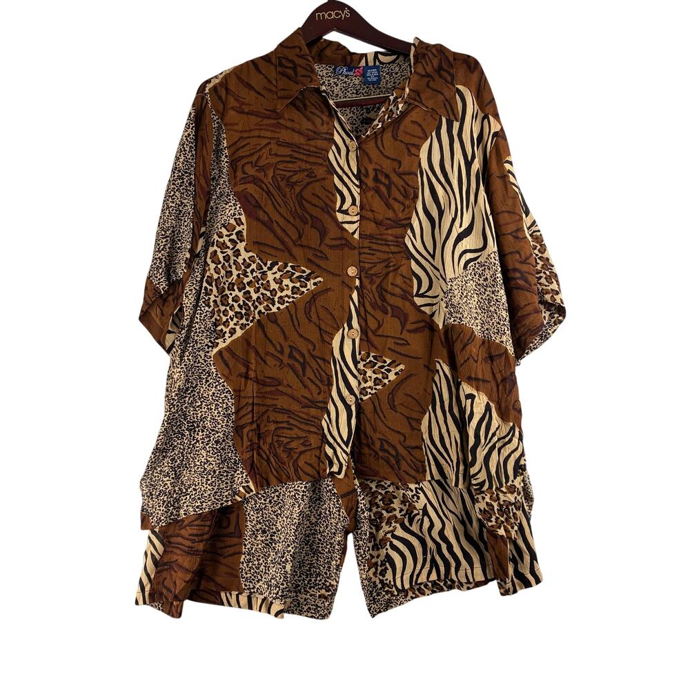 VTG 2 PC Phool Mixed Animal AOP Wood Button Up Shorts Sleeve Shirt Women 2X NWT